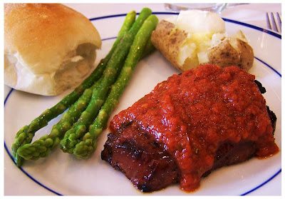Steak With Tomato Basil Sauce