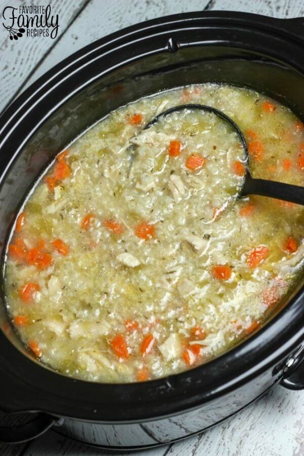 Slow Cooker Chicken and Rice Soup