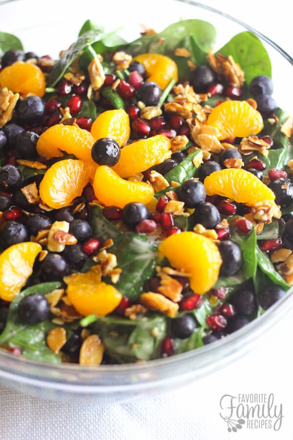 Mandarin Spinach Salad with Candied Pecans