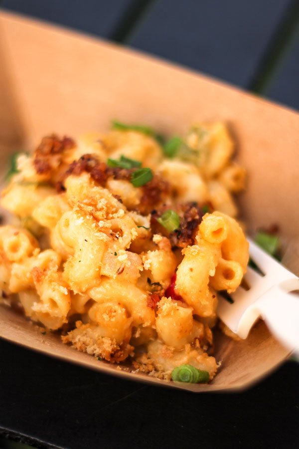 Loaded mac and cheese with bacon on top. 