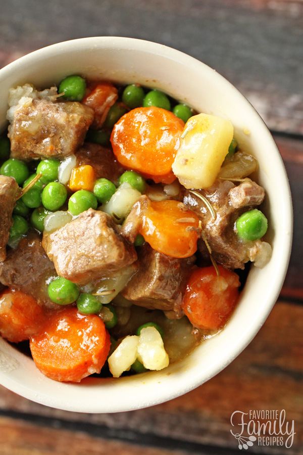 Beef Pot Pie Filling with Potatoes, Carrots, and Peas