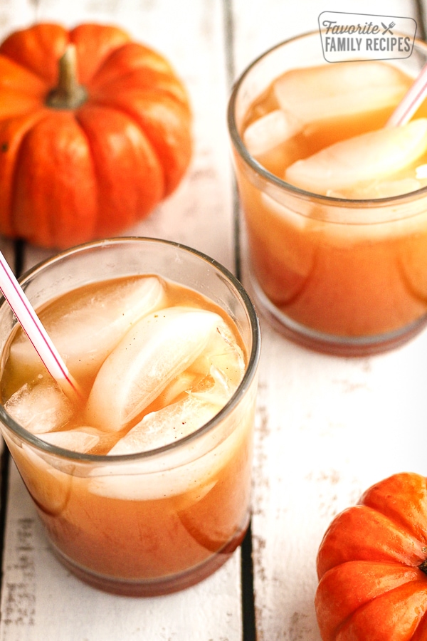 Harry Potter's Pumpkin Juice with pumpkin garnish