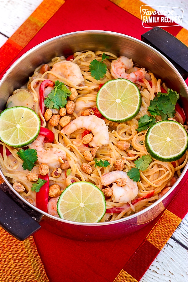 One Pot Thai Peanut Pasta with Shrimp and Lime Slices.