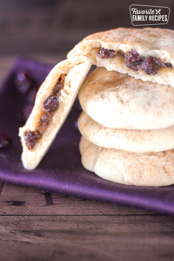 Raisin Stuffed Shortbread Cookies