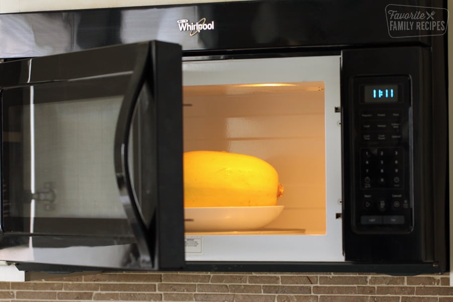 spaghetti squash in a microwave