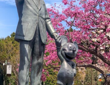 Walt Disney and Mickey statue in Magic Kingdom