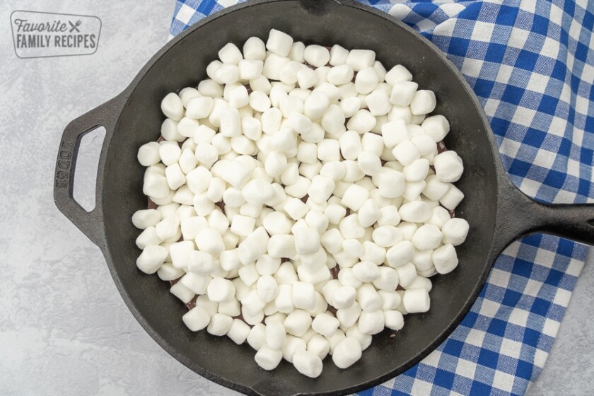 marshmallows in a cast iron skillet