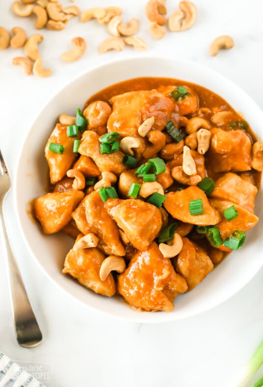 Close up of Crock Pot cashew chicken showing the texture of the sauce