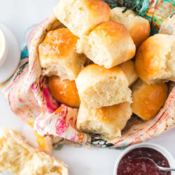 Small dinner rolls in a bowl