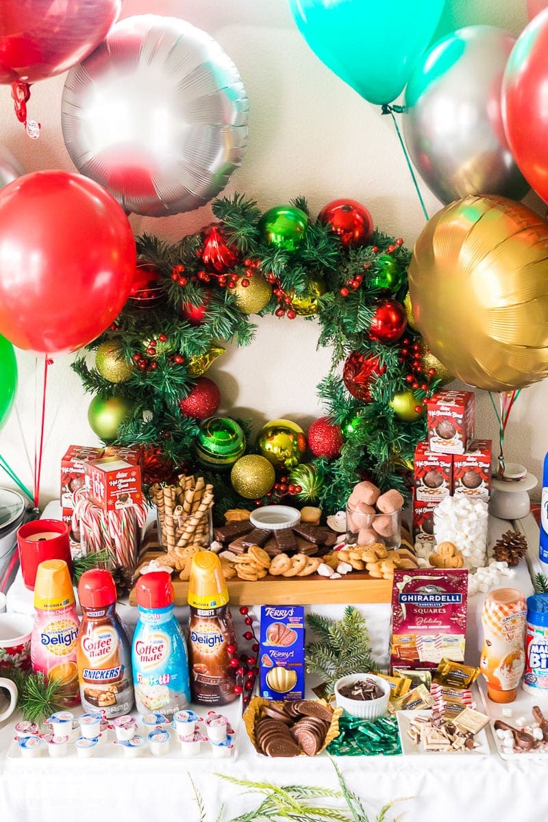 Dining Delight: Hot Cocoa Bar with Gingerbread Theme  Gingerbread  christmas decor, Christmas hot chocolate bar, Christmas hot chocolate