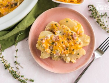 A plate of au gratin potatoes