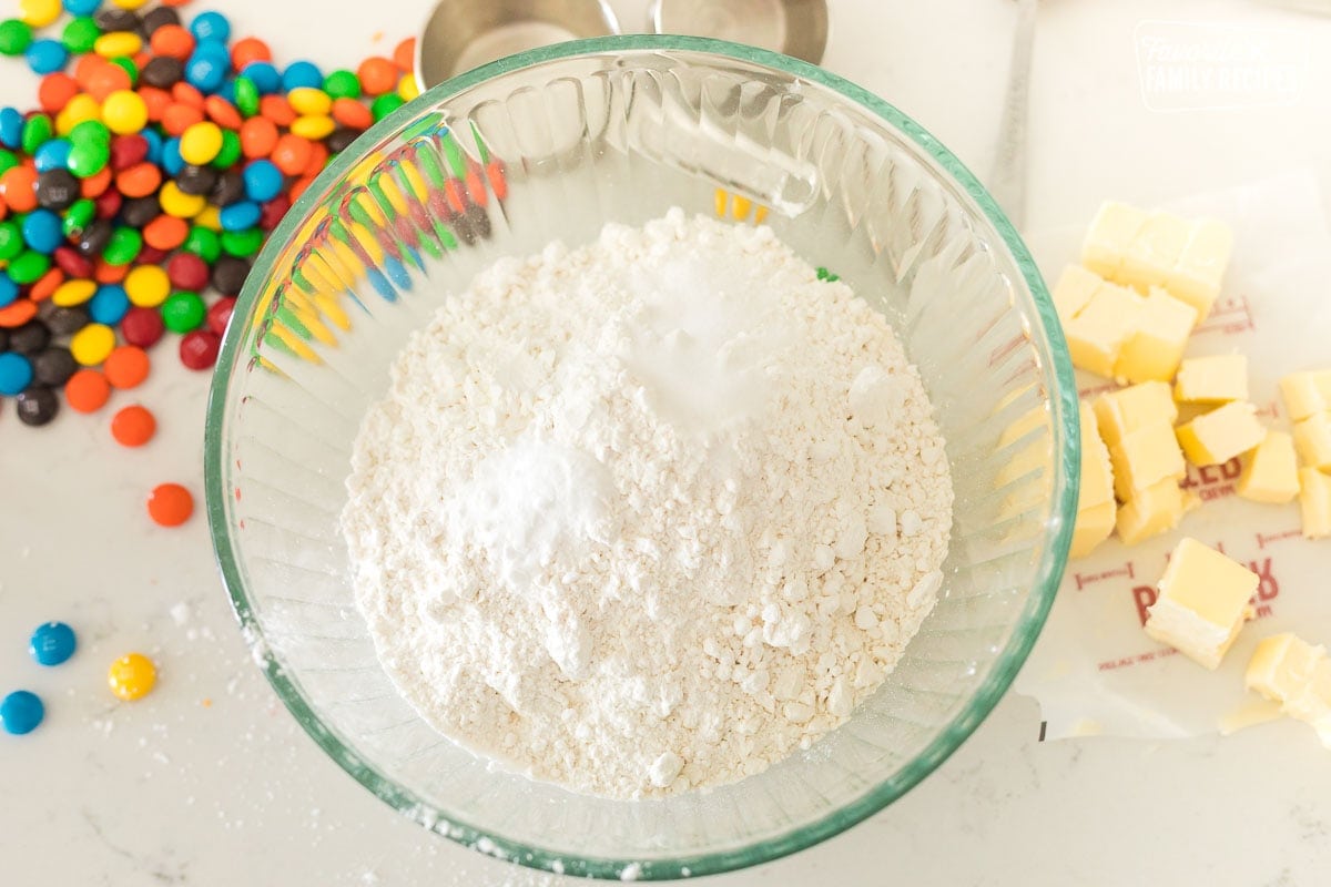 Flour, baking soda, salt, and cornstarch in a mixing bowl