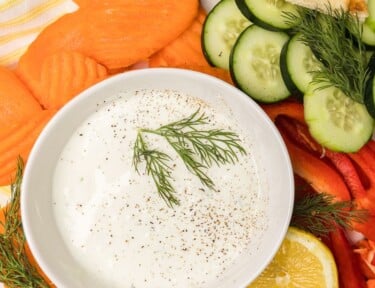 Tzatziki Sauce with veggies