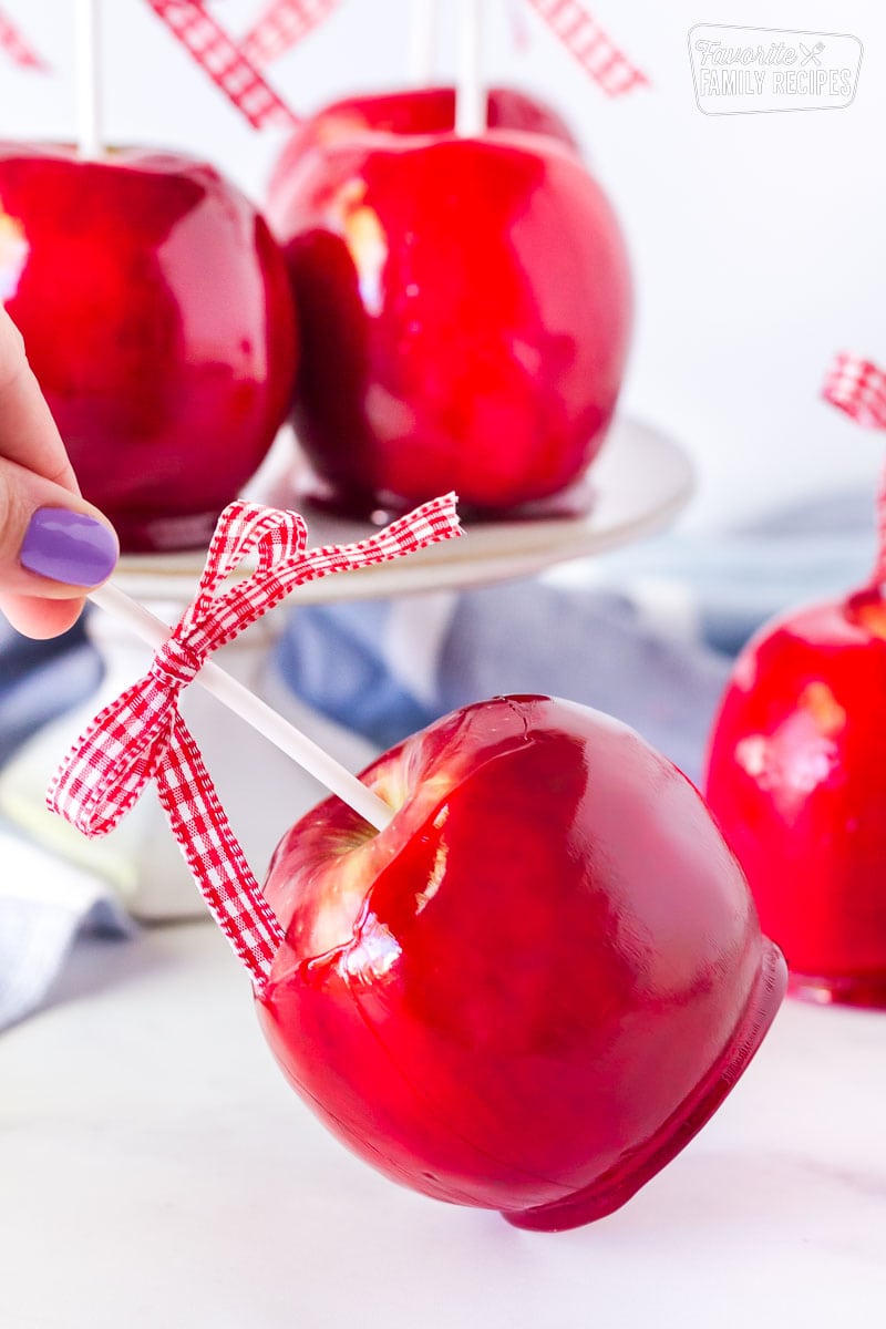 Glittery Halloween Candy Apples Recipe