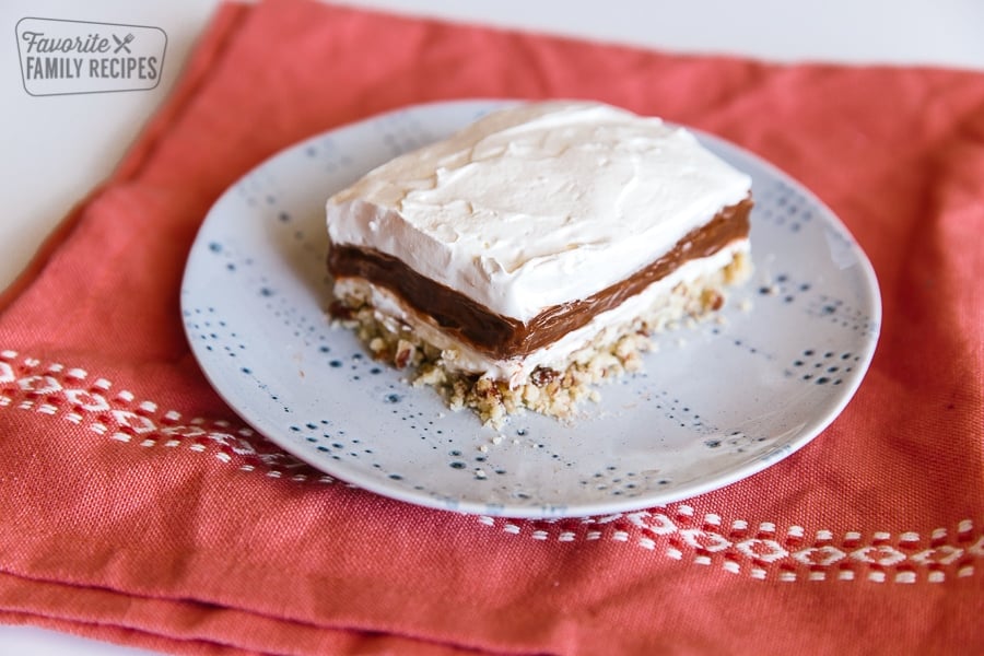 A slice of mud pie on a plate.