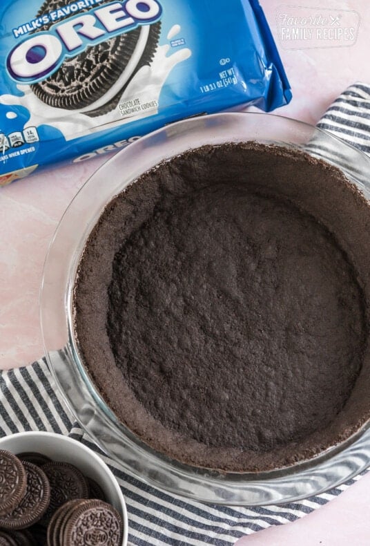 Baked Oreo pie crust