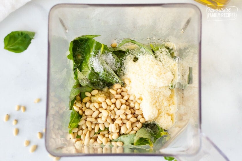 How to Make Homemade Pesto in Minutes!