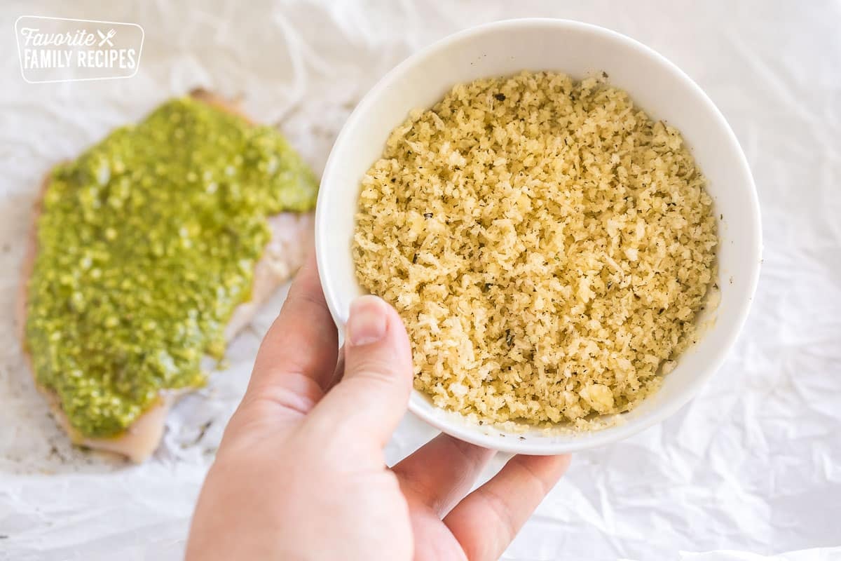 a bowl of panko bread crumb topping