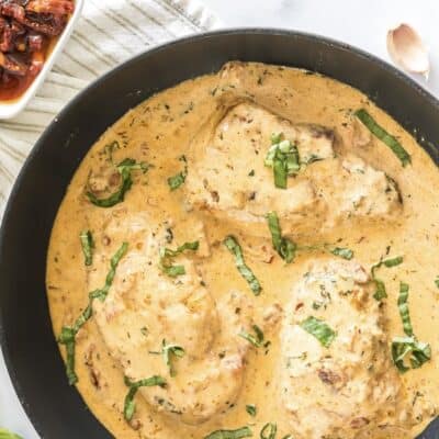 Marry Me Chicken in a black skillet