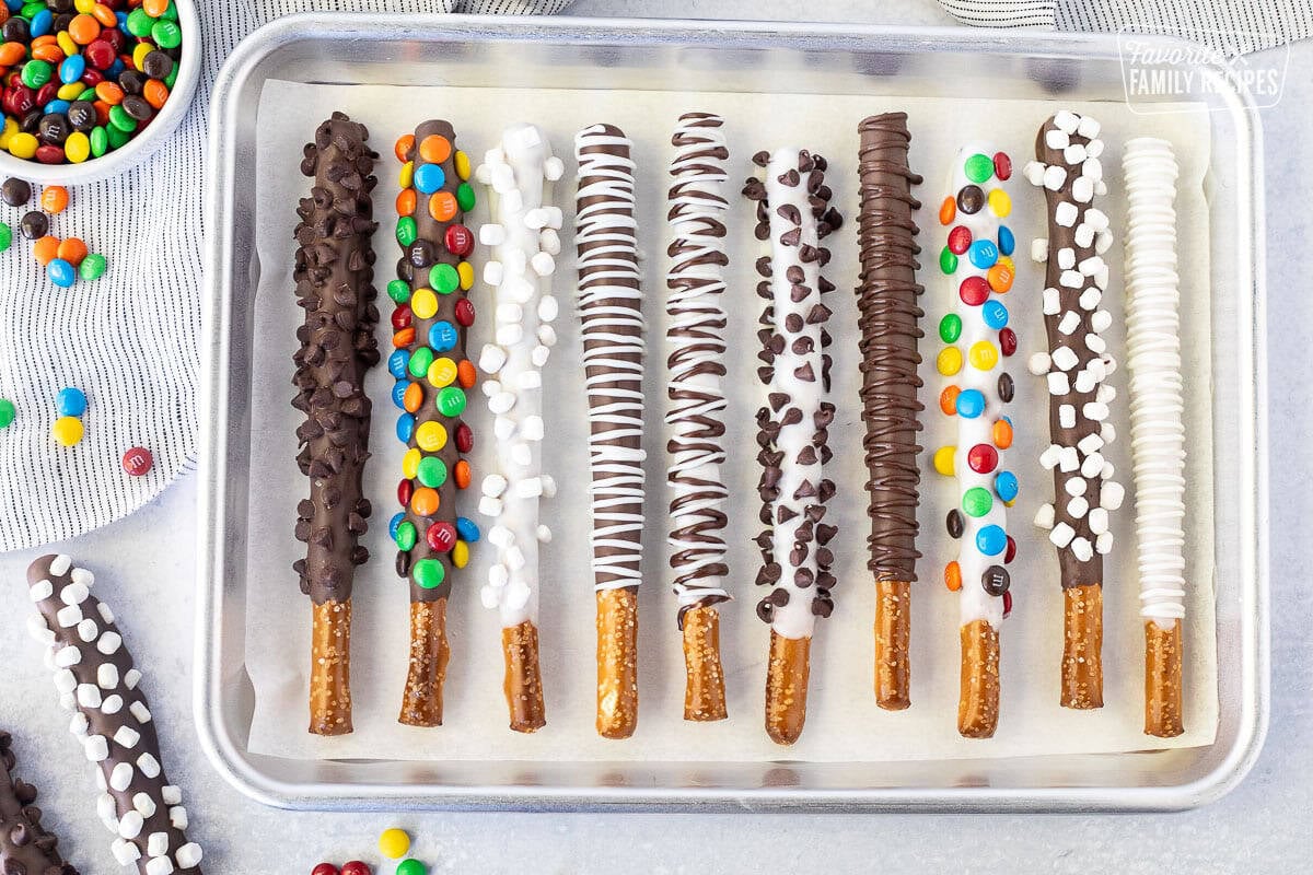 Chocolate Dipped Pretzel Rods