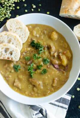 Crock Pot Split Pea Soup in a bowl