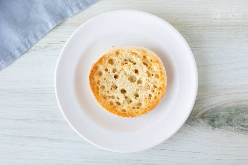 An english muffin on a plate