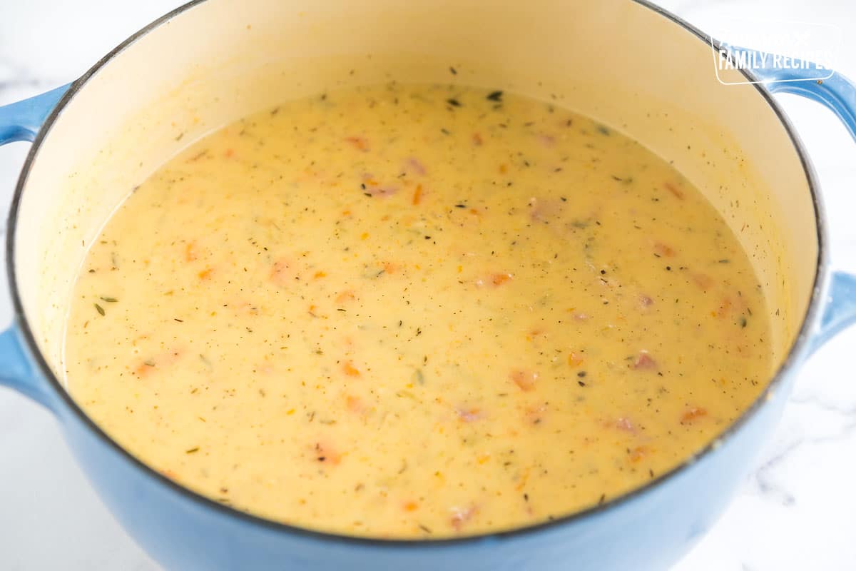 A large pot full of creamy stew
