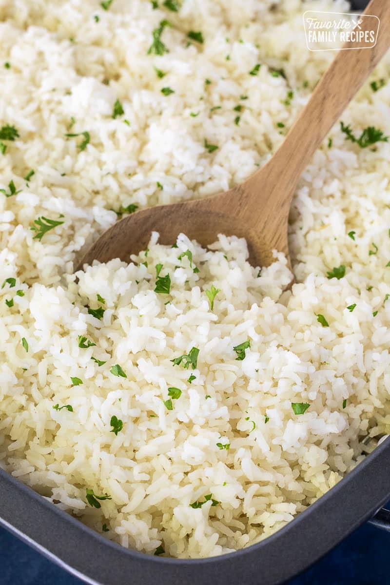 Cooking Rice for a Crowd (Oven-Baked Method)