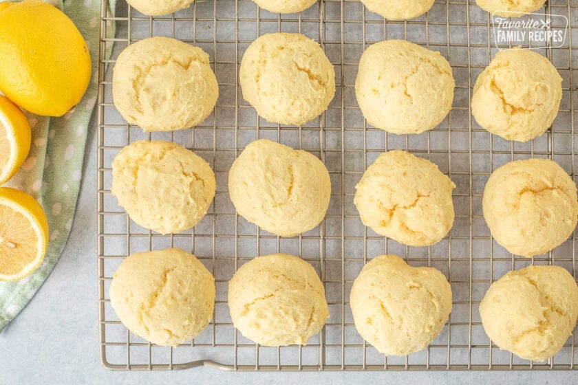 Baked Italian lemon cookies on a cooling rack.