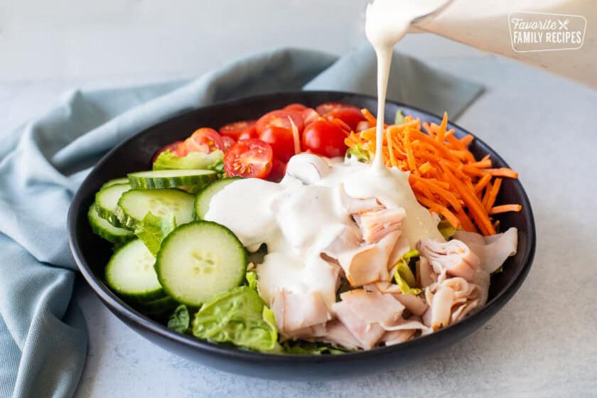 Buttermilk Ranch Dressing Recipe (Restaurant Style)