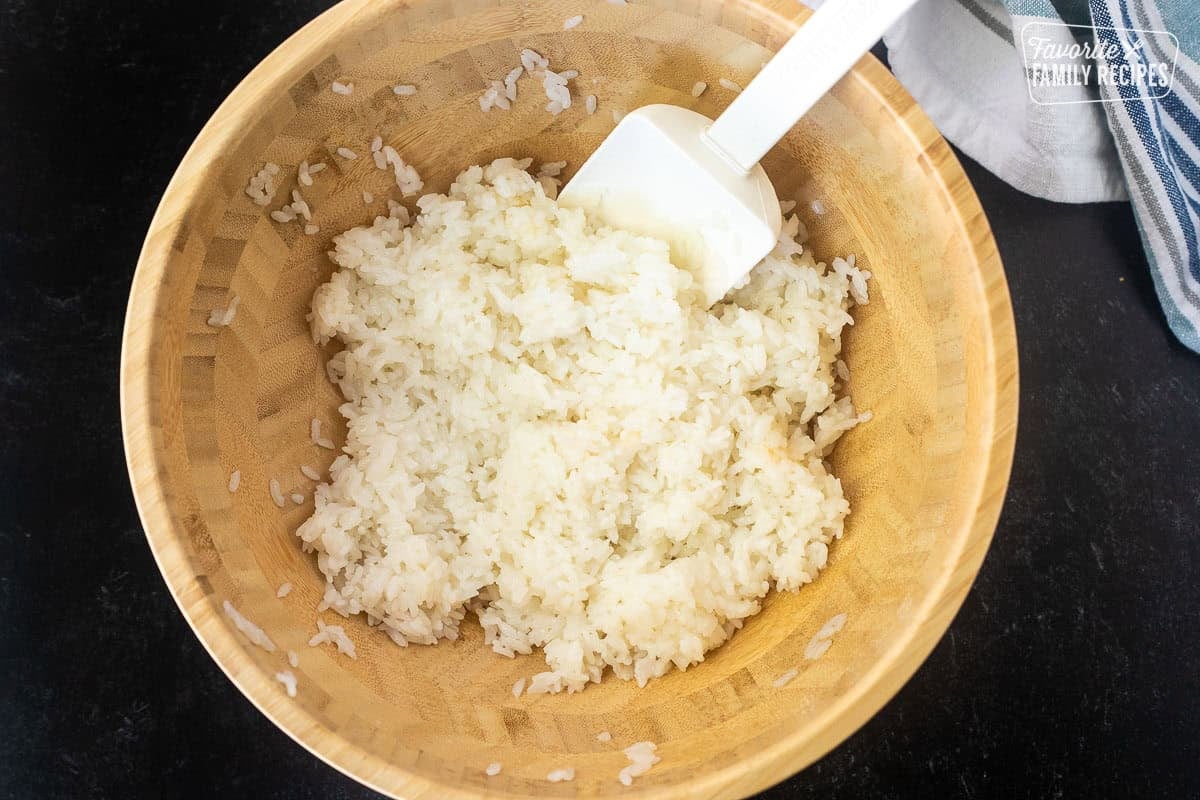 Bowl of cooked sushi rice mixed with rice vinegar and sugar.