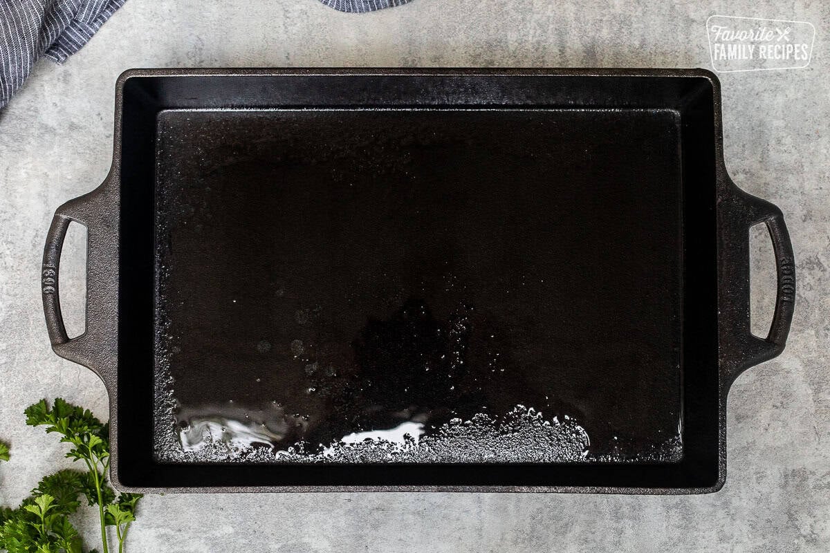 Baking dish sprayed with nonstick cooking spray.