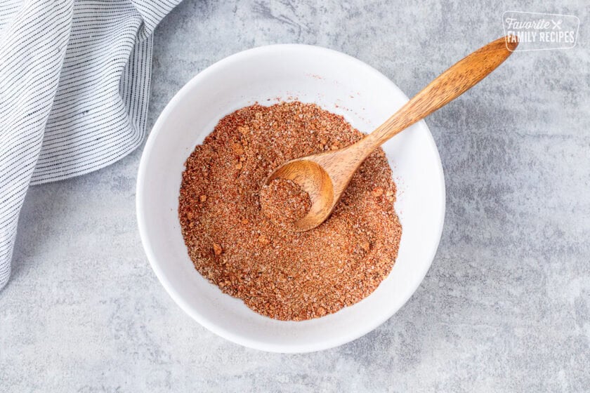 Small bowl of combined seasonings.