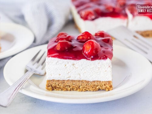 Easy No-Bake Cherry Delight